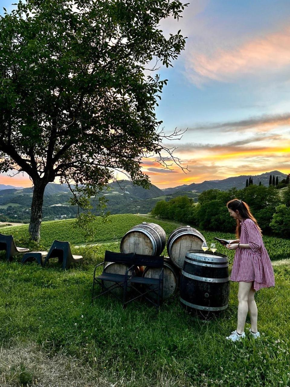 Tenuta Folesano Wine Estate 13Th Century Marzabotto Bagian luar foto